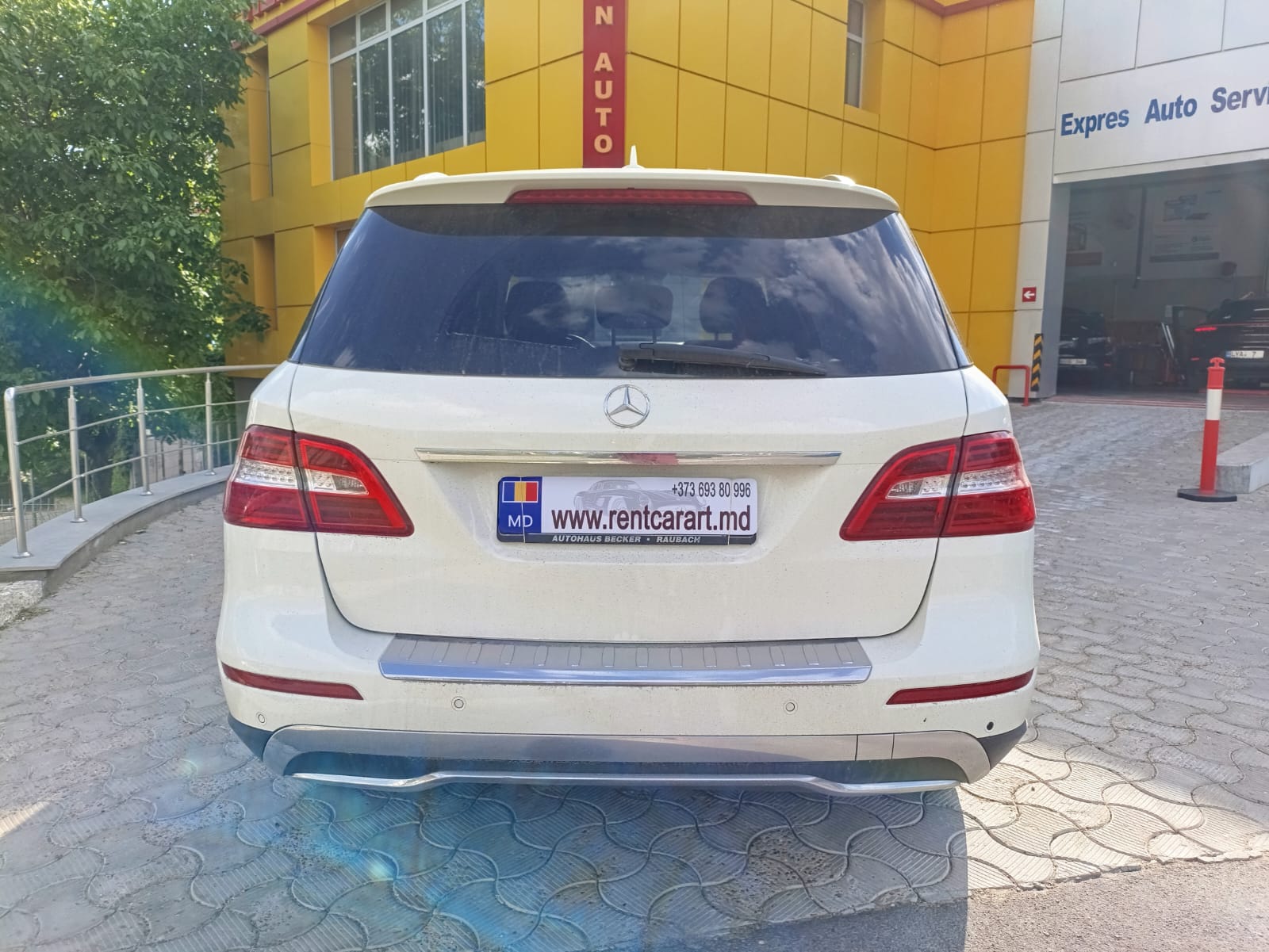 Mercedes-Benz ML 250 - rear