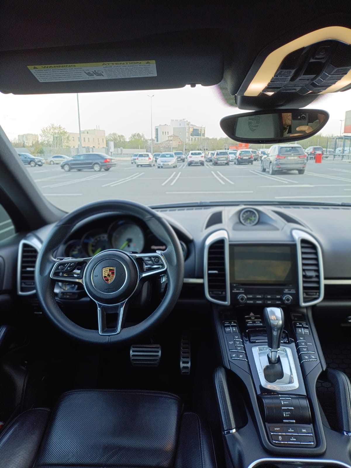 Porsche Cayenne - interior
