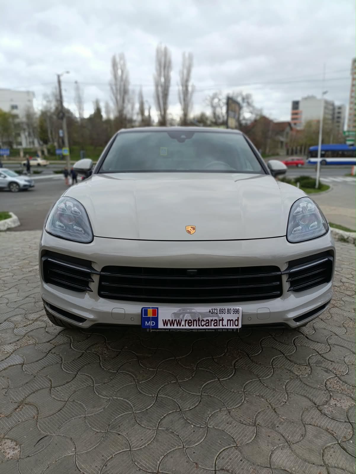 Porsche Cayenne Coupé - front