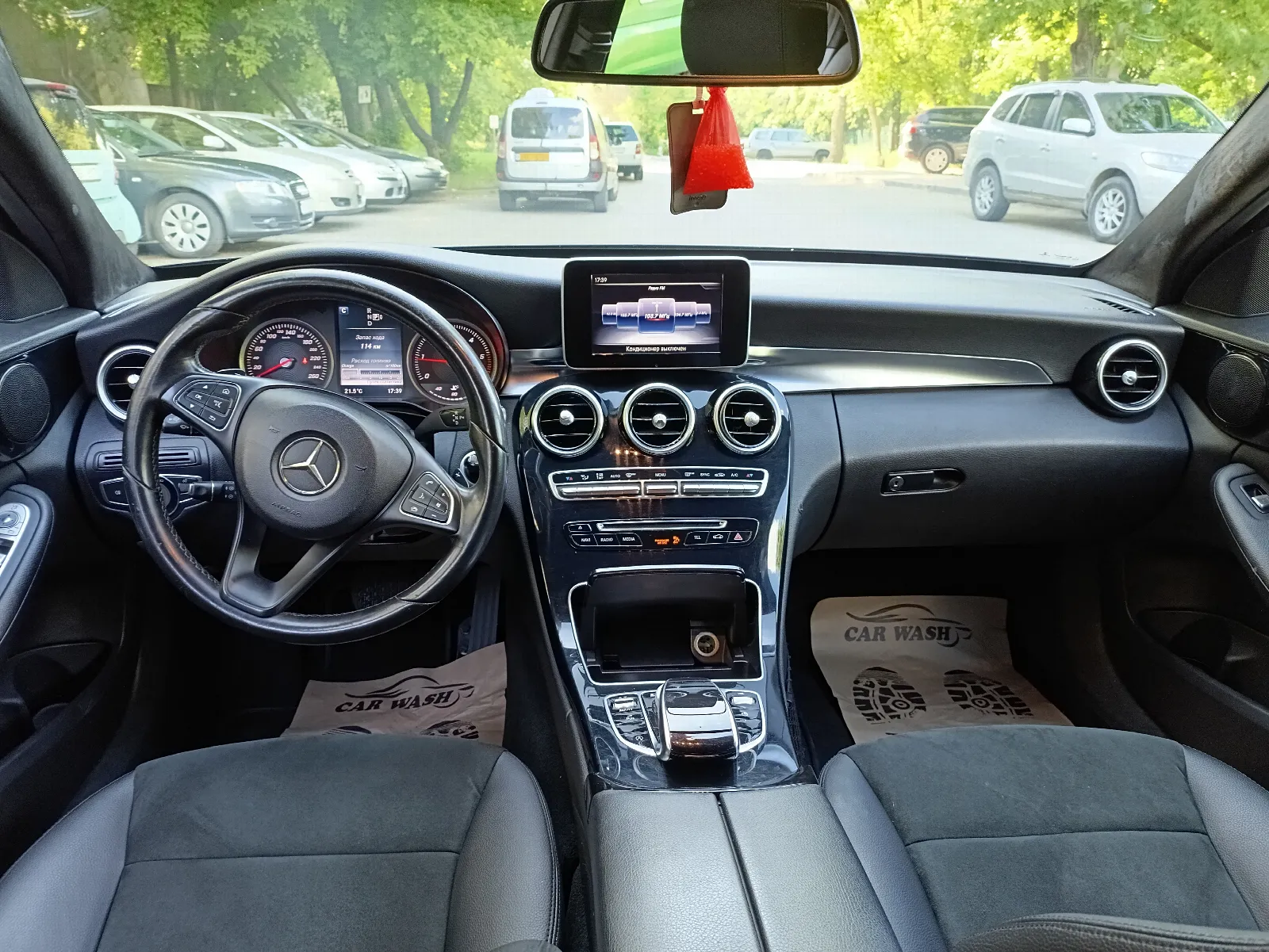 Mercedes C 200