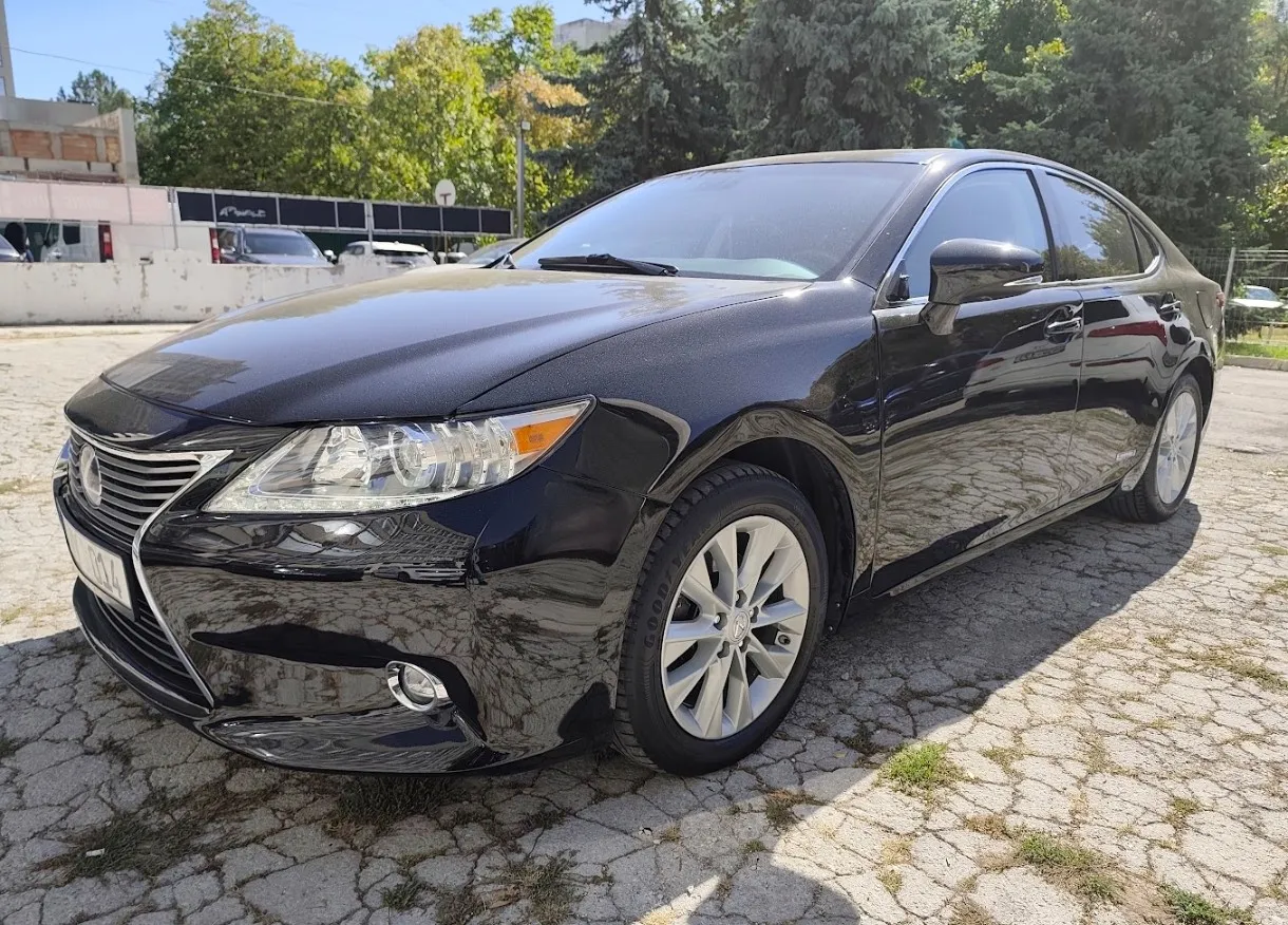 Lexus ES300h