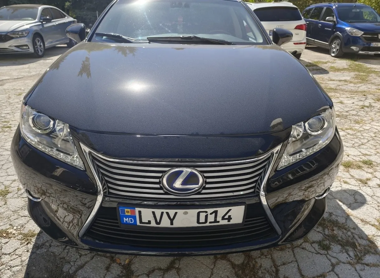Lexus ES300h
